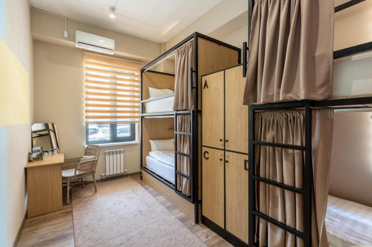 Bodo Hostel ビシュケク エクステリア 写真