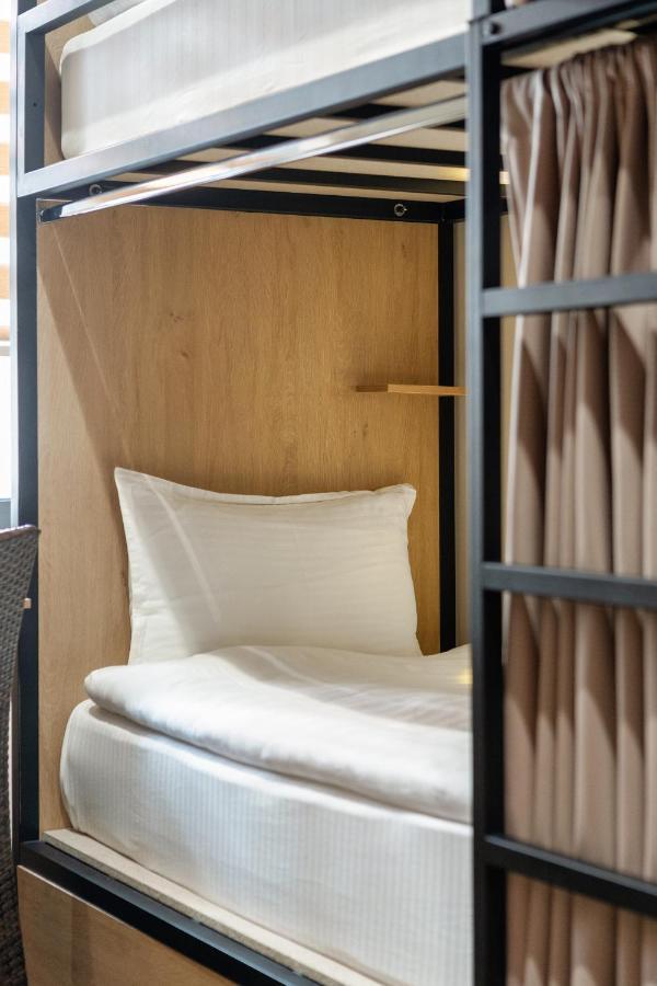 Bodo Hostel ビシュケク エクステリア 写真