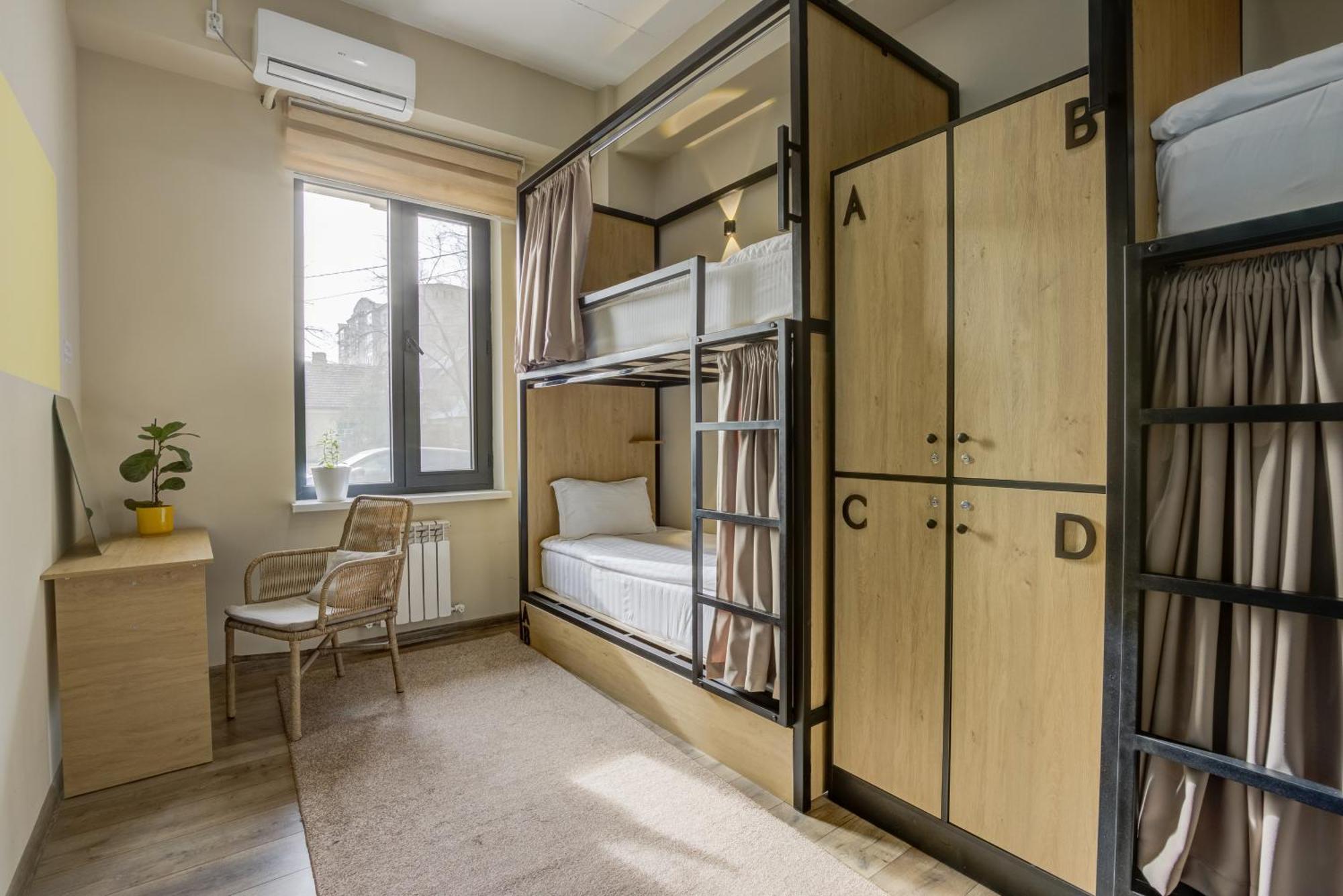 Bodo Hostel ビシュケク エクステリア 写真