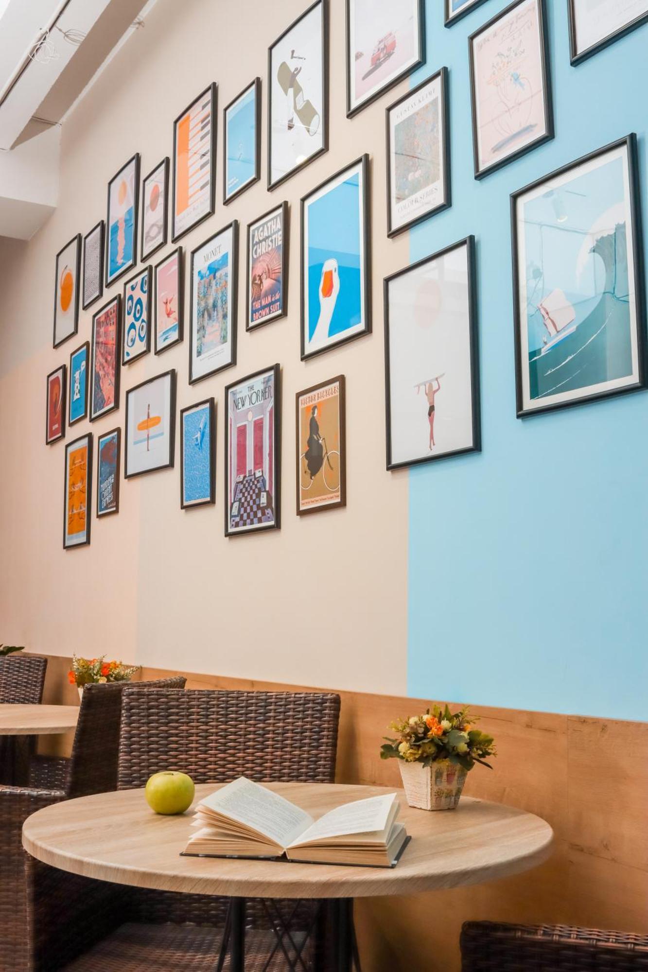 Bodo Hostel ビシュケク エクステリア 写真