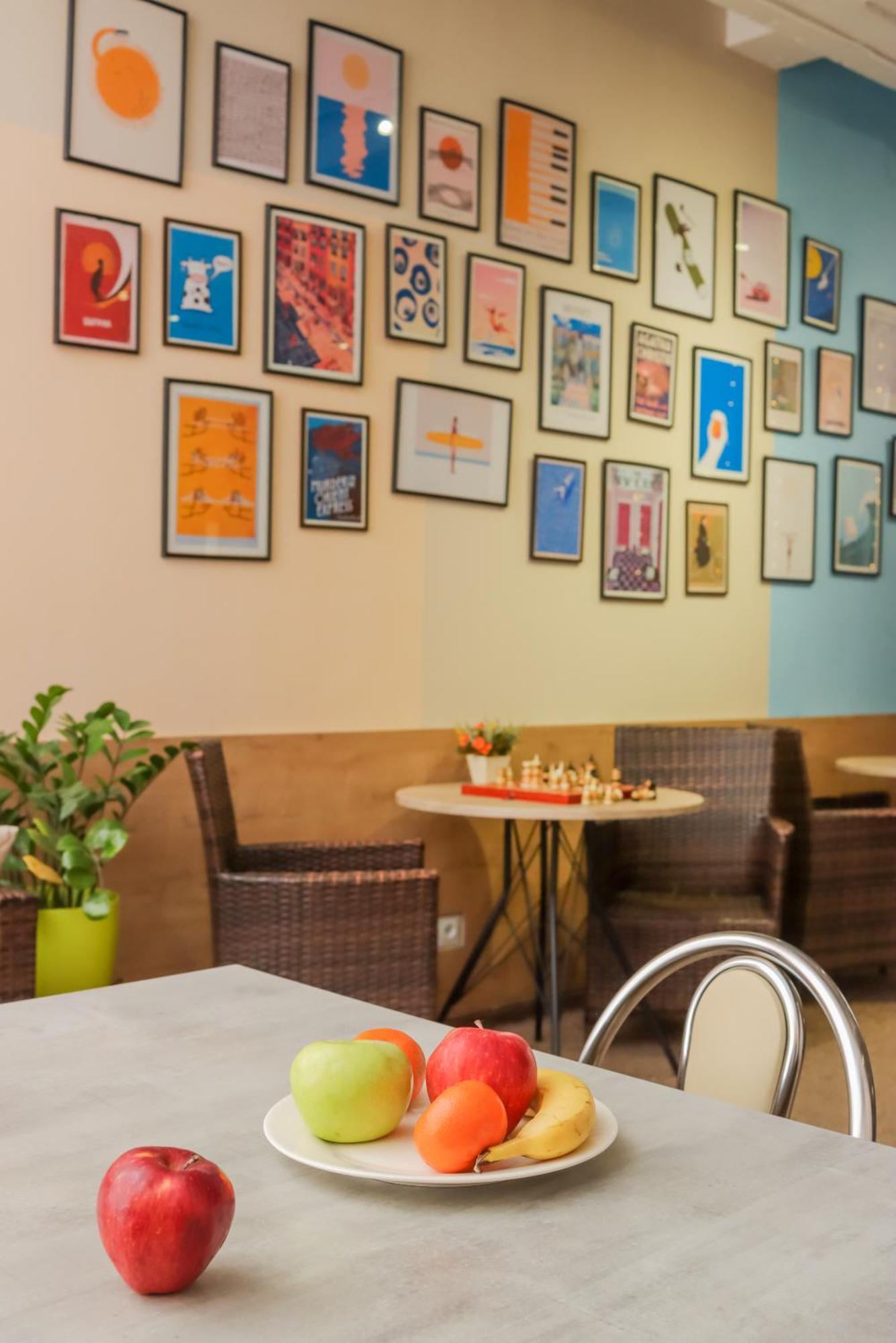 Bodo Hostel ビシュケク エクステリア 写真